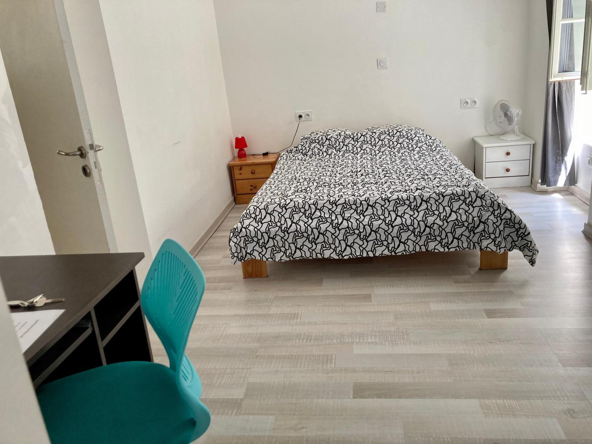 Moonlight Apartment Шамбери Екстериор снимка
